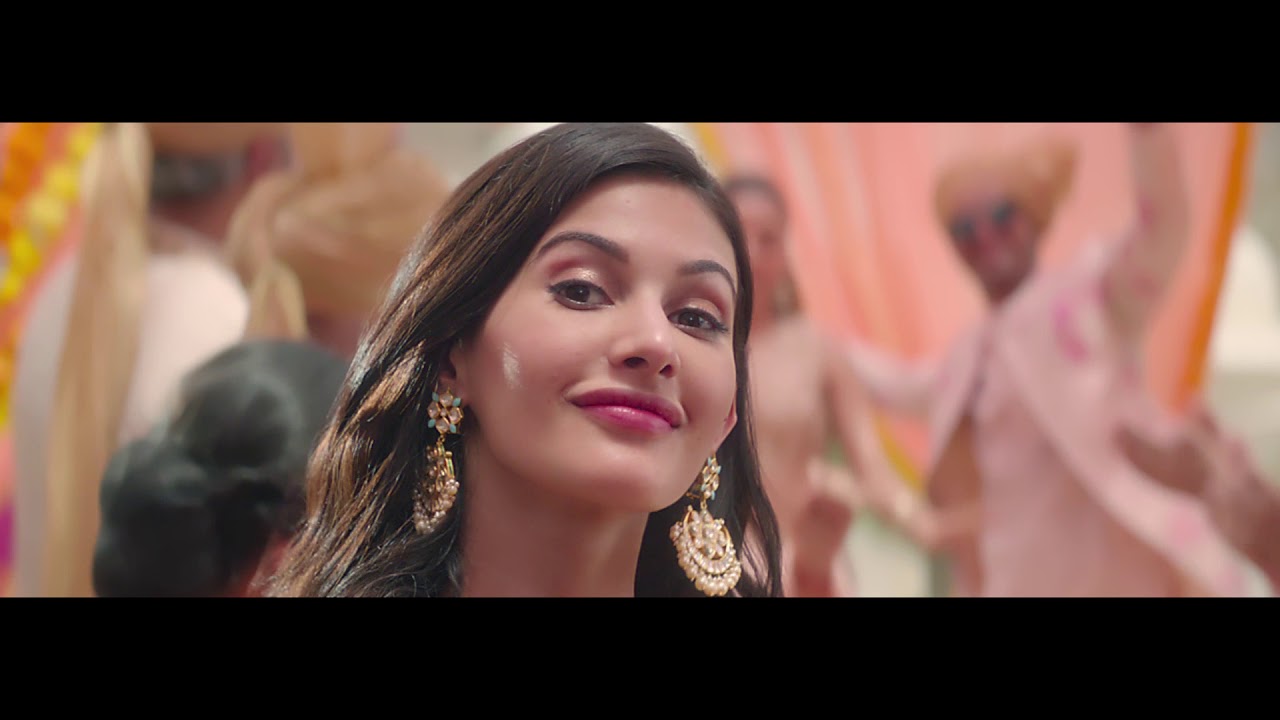 Vogue Shaadi by JW Marriott